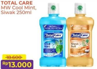Promo Harga Total Care Mouthwash Cool Mint, Siwak Salt 250 ml - Alfamart