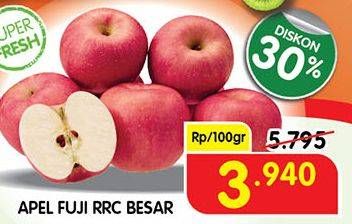 Promo Harga Apel Fuji RRC Besar per 100 gr - Superindo