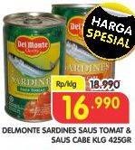 Promo Harga DEL MONTE Sardines Saus Cabe, Tomat 425 gr - Superindo