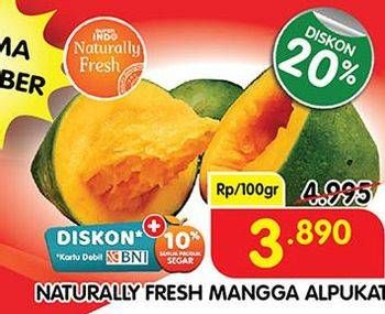 Promo Harga NATURALLY Fresh Mangga Alpukat per 100 gr - Superindo
