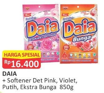 Promo Harga DAIA Deterjen Bubuk Softener Pink, Violet, Putih, Ekstrak Bunga 850 gr - Alfamart
