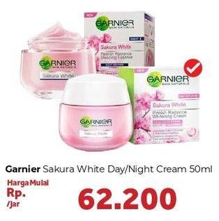 Promo Harga GARNIER Sakura White Cream Day, Night 50 ml - Carrefour