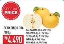 Promo Harga Pear Singo RRC per 100 gr - Hypermart