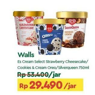Promo Harga Walls Selection Strawberry Cheesecake, Oreo Cookies Cream, SilverQueen Chocolate Cashew 750 ml - TIP TOP