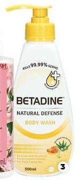 Promo Harga BETADINE Body Wash Natural Defense Manuka Honey 500 ml - Guardian