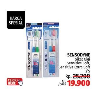 Promo Harga Sensodyne Sikat Gigi Sensitive Soft, Extra Soft 2 pcs - LotteMart