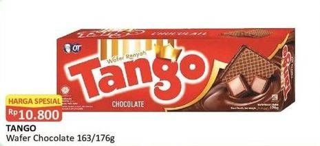 Promo Harga TANGO Wafer Chocolate 176 gr - Alfamart