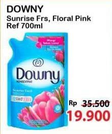Promo Harga Downy Pewangi Pakaian Sunrise Fresh, Floral Pink 720 ml - Alfamart