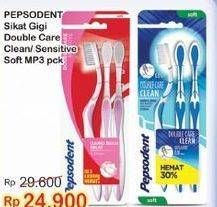 Promo Harga PEPSODENT Sikat Gigi Double Care Clean Medium, Sensitive Soft 3 pcs - Indomaret