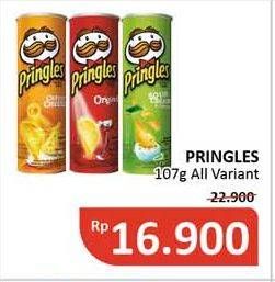 Promo Harga PRINGLES Potato Crisps All Variants 107 gr - Alfamidi