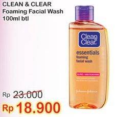 Promo Harga CLEAN & CLEAR Facial Wash 100 ml - Indomaret