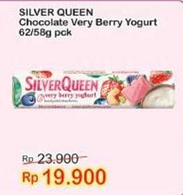 Promo Harga Silver Queen Chocolate Very Berry Yoghurt 62 gr - Indomaret