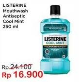 Promo Harga LISTERINE Mouthwash Antiseptic Cool Mint 250 ml - Indomaret