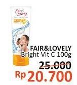 Promo Harga GLOW & LOVELY (FAIR & LOVELY) Facial Wash Bright C Glow 100 gr - Alfamidi
