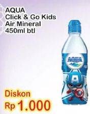 Promo Harga AQUA Air Mineral Kids 450 ml - Indomaret