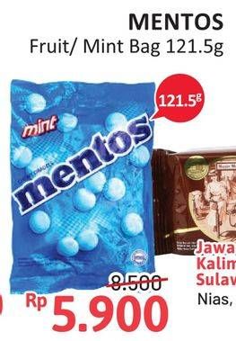 Promo Harga MENTOS Candy Fruit, Mint 121 gr - Alfamidi