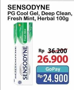 Promo Harga Sensodyne Pasta Gigi Cool Gel, Deep Clean, Fresh Mint, Herbal 100 gr - Alfamart