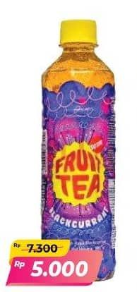Promo Harga Sosro Fruit Tea Freeze, Xtreme Apple + Blackcurrant, Stroberi, Blackcurrant, Apple 500 ml - Alfamart