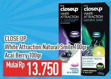 Promo Harga Close Up Pasta Gigi White Attraction Natural Smile, Mineral Clay Acai Berry 100 gr - Hypermart