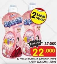 Promo Harga Bukrim Deterjen Cair Super Klin  Jinhae Cherry Blossom 700 ml - Superindo