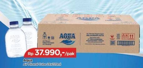 Promo Harga Aqua Air Mineral 220 ml - TIP TOP