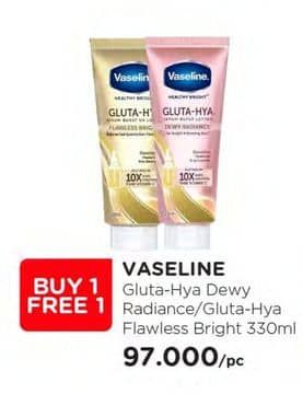 Promo Harga Vaseline Healthy Bright Gluta-Hya Lotion Dewy Radiance, Flawless Bright 330 ml - Watsons