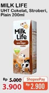 Promo Harga MILK LIFE Fresh Milk Chocolate, Plain, Strawberry 200 ml - Alfamart
