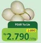 Promo Harga Pear Ya Lie per 100 gr - Alfamidi