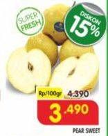 Promo Harga Pear Sweet per 100 gr - Superindo