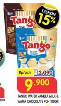 Promo Harga Tango Wafer Vanilla Milk, Chocolate 115 gr - Superindo