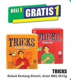 Promo Harga Tricks Biskuit Kentang Kimchi, Asian BBQ per 4 pcs 15 gr - Hari Hari