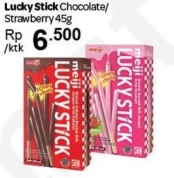 Promo Harga MEIJI Biskuit Lucky Stick Chocolate, Strawberry 45 gr - Carrefour