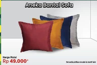 Promo Harga Aneka Bantal Sofa  - COURTS