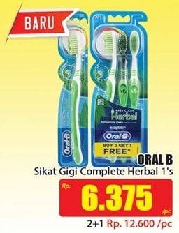 Promo Harga ORAL B Toothbrush Complete Herbal 1 pcs - Hari Hari