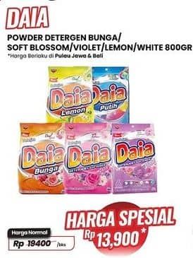 Promo Harga Daia Deterjen Bubuk Bunga, Floral Blossom, + Softener Violet, Ekstrak Lemon, Putih 800 gr - Carrefour