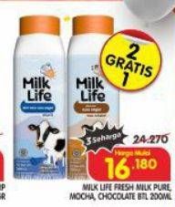 Promo Harga Milk Life Fresh Milk Cokelat, Murni, Mocha 1000 ml - Superindo