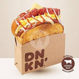 Promo Harga Smoked Beef With Egg And Cheese  - Dunkin Donuts