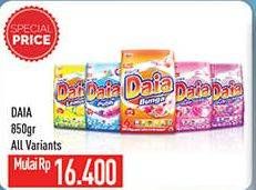 Promo Harga DAIA Deterjen Bubuk All Variants 850 gr - Hypermart