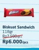 Promo Harga BISKUAT Sandwich 118 gr - Alfamart