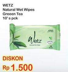 Promo Harga WETZ Tisu Basah Green Tea 10 pcs - Indomaret