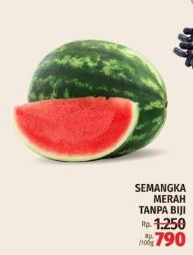 Promo Harga Semangka Merah Non Biji per 100 gr - LotteMart