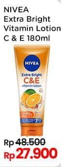 Promo Harga Nivea Extra Bright C&E Vitamin Body Lotion 180 ml - Indomaret