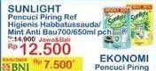 Promo Harga Sunlight Pencuci Piring Higienis Plus With Habbatussauda, Anti Bau With Daun Mint 700 ml - Indomaret