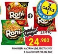 Promo Harga Roni Crispy Macaroni Extra Spicy, Roasted Corn 140 gr - Superindo