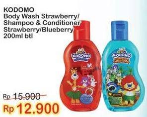 Promo Harga KODOMO Body Wash Gel Strawberry, Blueberry 200 ml - Indomaret