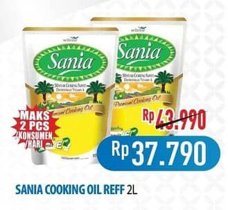 Promo Harga Sania Minyak Goreng 2000 ml - Hypermart