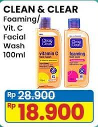 Promo Harga Clean & Clear Facial Wash Foaming, Vitamin C 100 ml - Indomaret