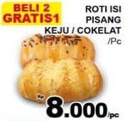 Promo Harga Roti Isi Pisang Keju, Cokelat  - Giant