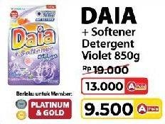 Promo Harga Daia Deterjen Bubuk + Softener Violet 850 gr - Alfamart