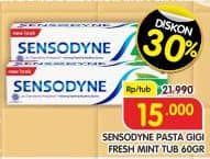 Promo Harga Sensodyne Pasta Gigi Fresh Mint 60 gr - Superindo